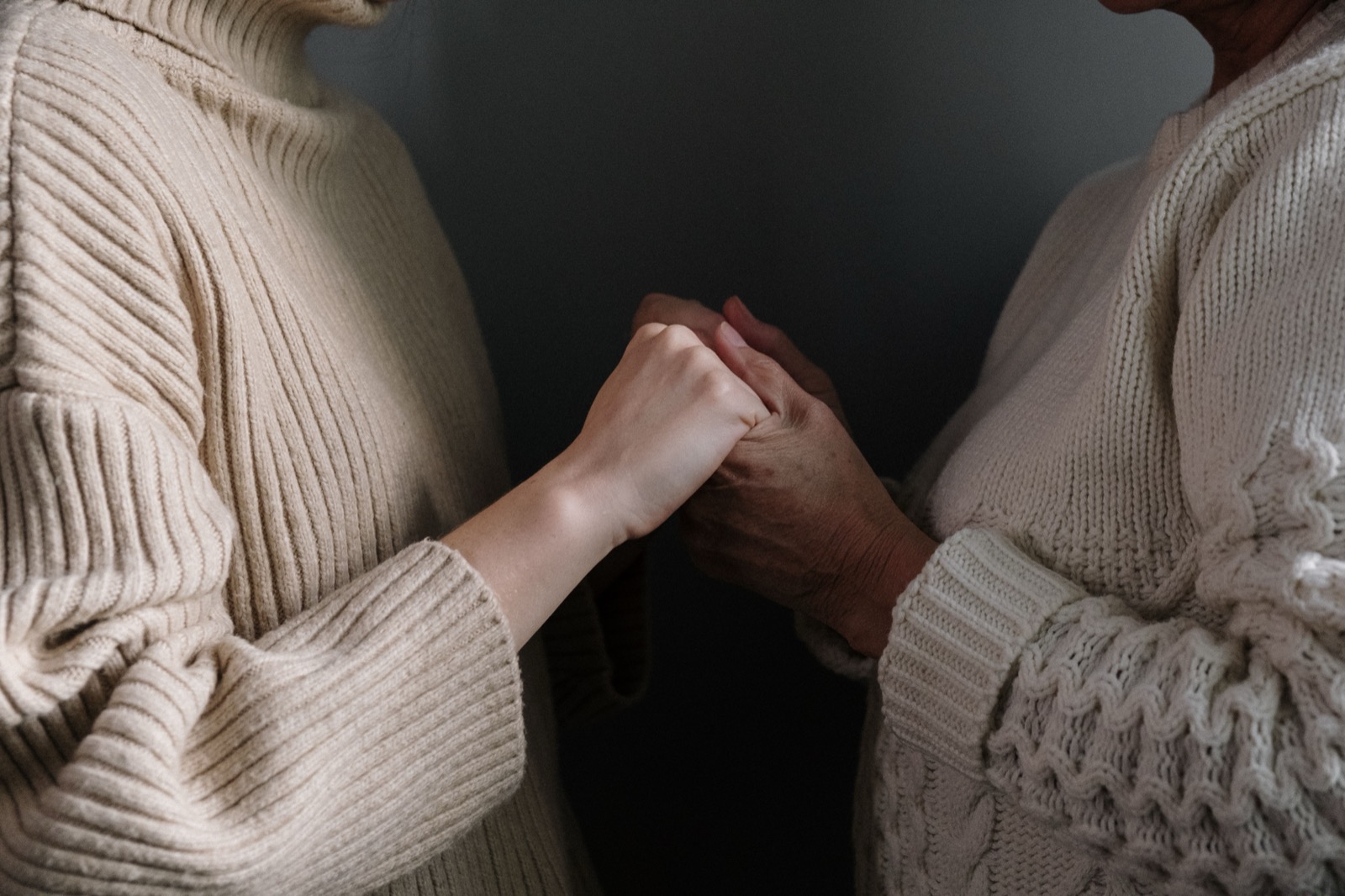 Mother and daughter in conversation